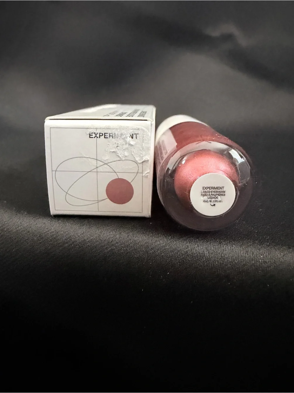 r.e.m. beauty Midnight Shadows Liquid Eyeshadow – Experiment – 0.13 oz